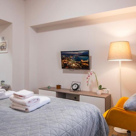D&A City Center Apartments With Free Parking พูลา ภายนอก รูปภาพ