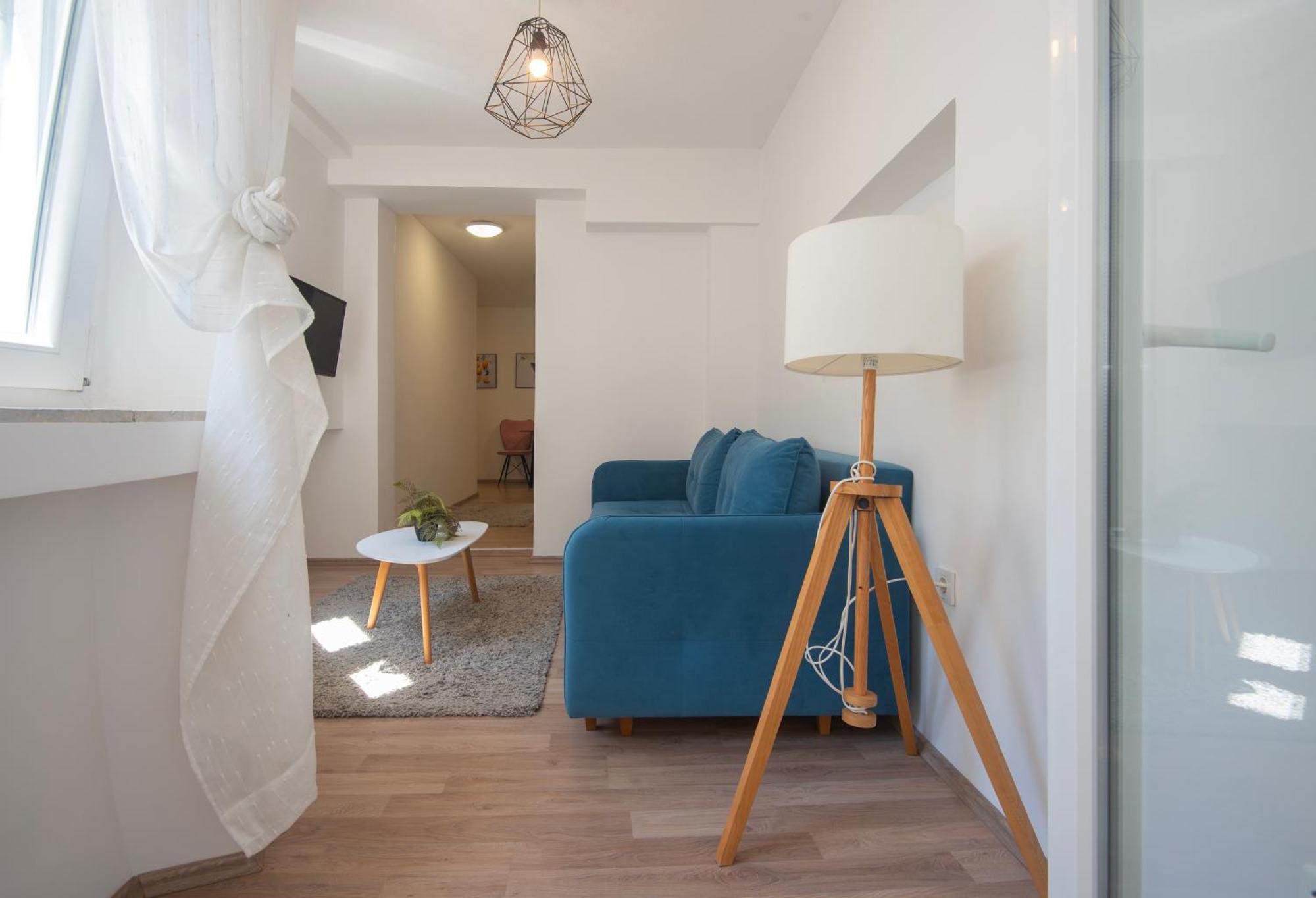 D&A City Center Apartments With Free Parking พูลา ภายนอก รูปภาพ