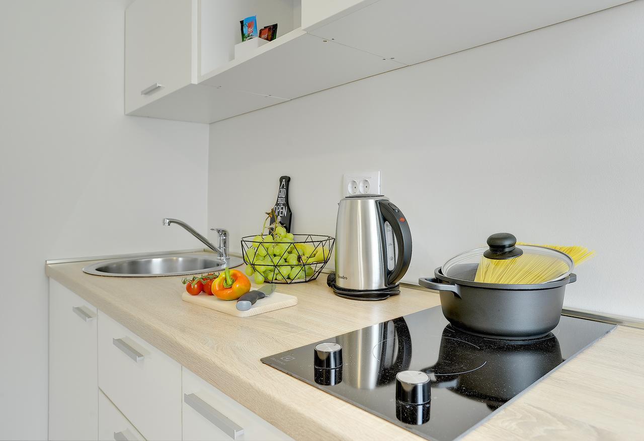 D&A City Center Apartments With Free Parking พูลา ภายนอก รูปภาพ